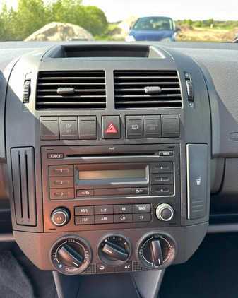 Volkswagen Polo cena 8500 przebieg: 165000, rok produkcji 2007 z Ostrołęka małe 46